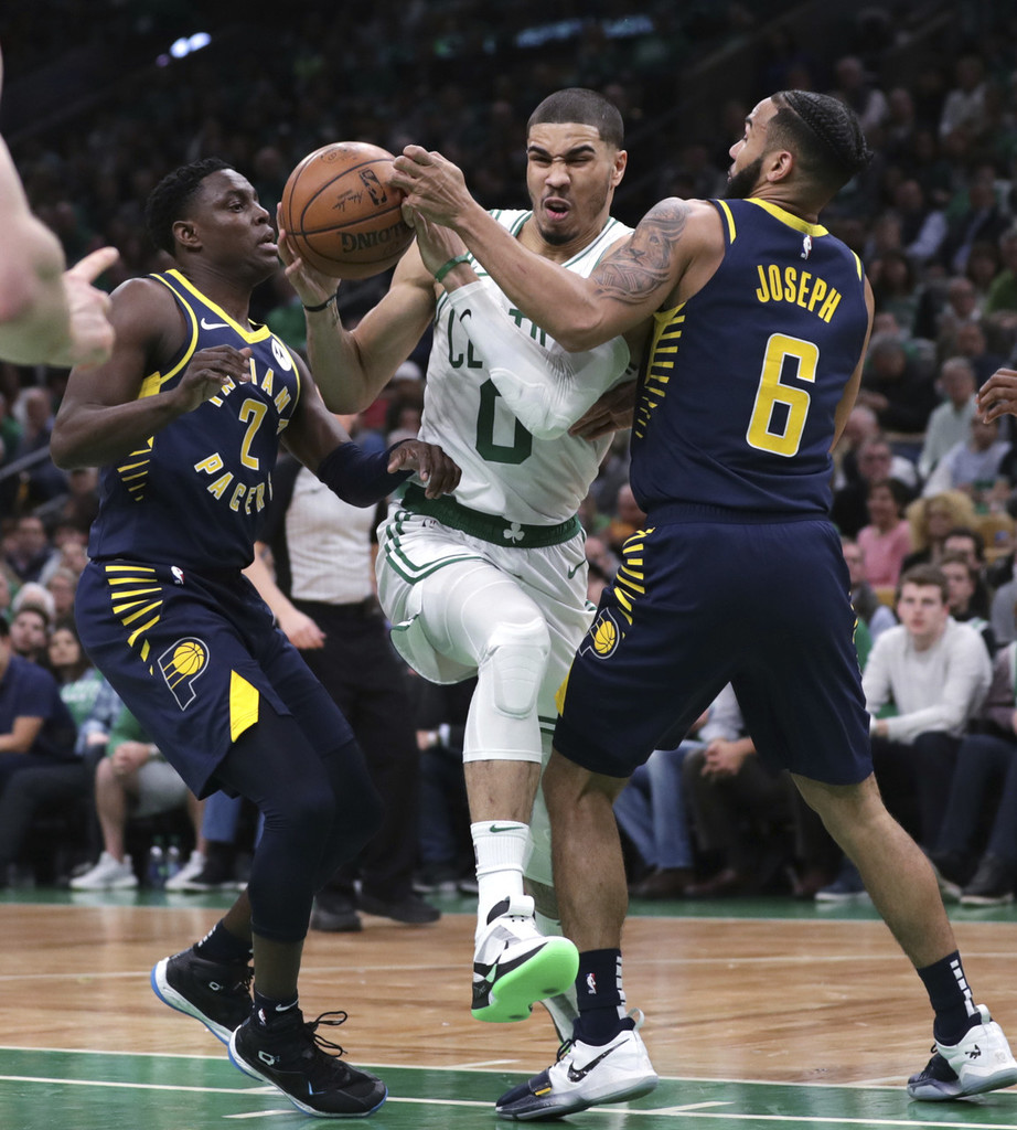 开云棋牌官方网站Faker焦点对战，塔图姆与40激战尤文图斯分钟，持续失利胜负难料！比赛高潮迭起的简单介绍