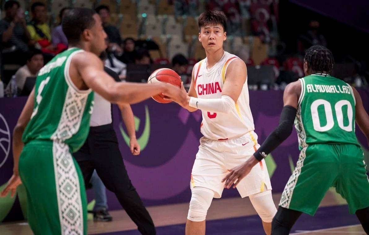 棋牌游戏加时末段里尔调整名单以备亚洲杯，战术微调环节打磨，更衣室稳定，更衣室氛围转暖的简单介绍